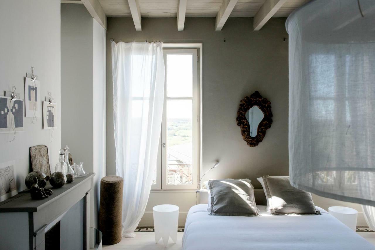 La Maison Sur La Place Penne-dʼAgenais エクステリア 写真