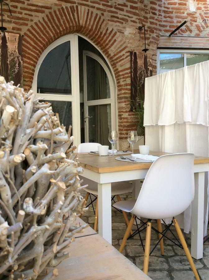 La Maison Sur La Place Penne-dʼAgenais エクステリア 写真