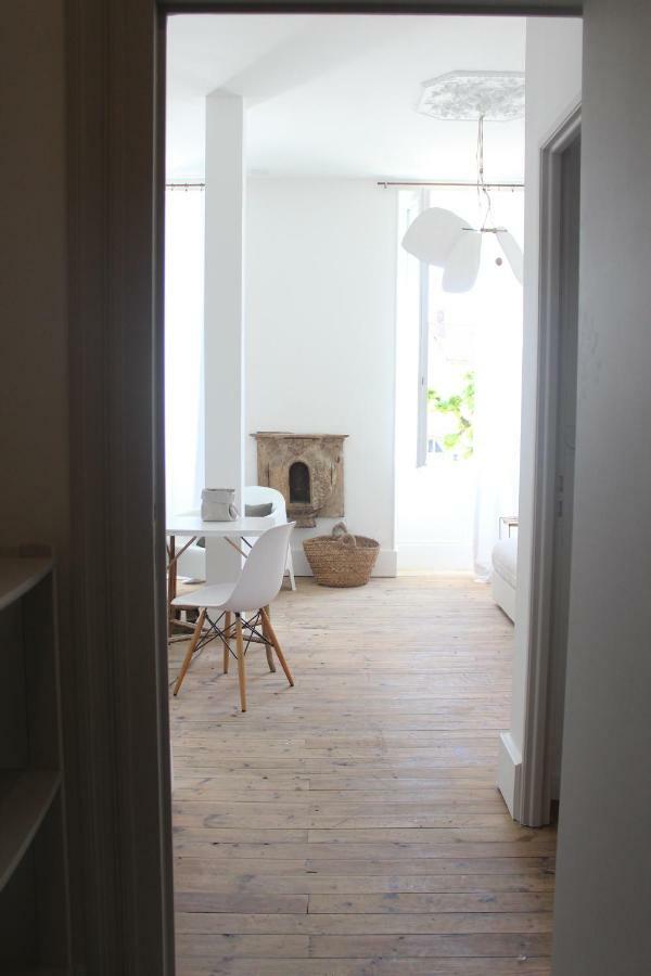 La Maison Sur La Place Penne-dʼAgenais エクステリア 写真