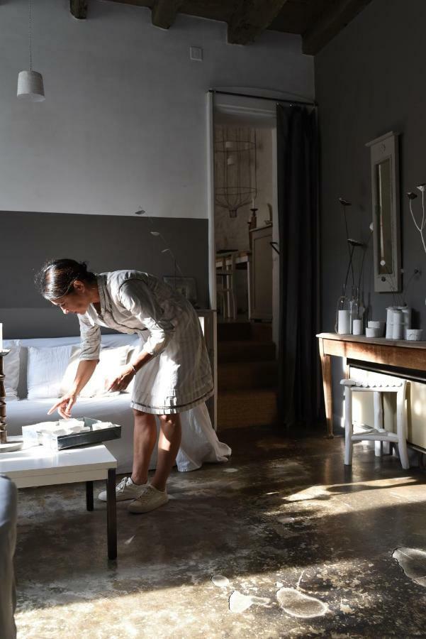 La Maison Sur La Place Penne-dʼAgenais エクステリア 写真